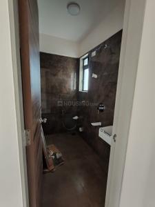 Bathroom Image of 750 Sq.ft 2 BHK Apartment / Flat for sale in Borivali West Mumbai for Rs. 20000000