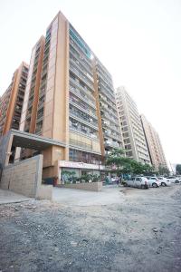 Image of 1521 Sq.ft 2 BHK Apartment / Flat for sale in Nikol, Ahmedabad for Rs. 5875000