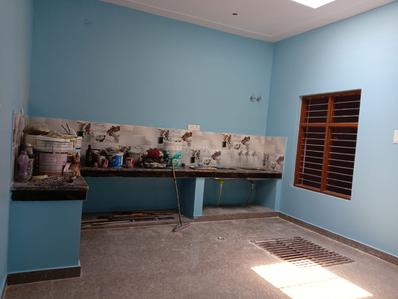 Balcony Image of 350 Sq.ft 1.5 BHK Independent House for rent in Rajajipuram Lucknow for Rs. 8000
