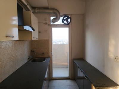 Kitchen Image of 700 Sq.ft 2 BHK Apartment / Flat for sale in Signature Global The Millennia, Sector 37D Gurgaon for Rs. 7000000