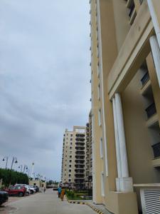 Image of 1400 Sq.ft 2 BHK Apartment / Flat for rent in Eiffel Vivassa Estate, Sultanpur Road, Lucknow for Rs. 25000