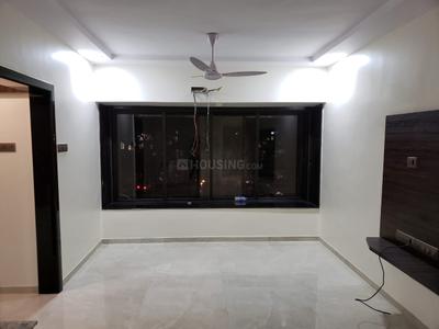 Hall Image of 750 Sq.ft 2 BHK Apartment / Flat for rent in Wellington Apartment, Andheri West Mumbai for Rs. 90000