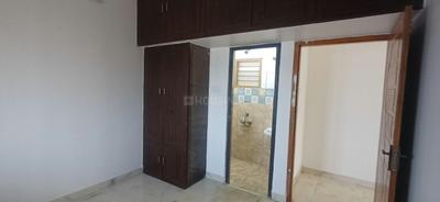 Bedroom Image of 1100 Sq.ft 3 BHK Apartment / Flat for rent in Ekkatuthangal Chennai for Rs. 37000