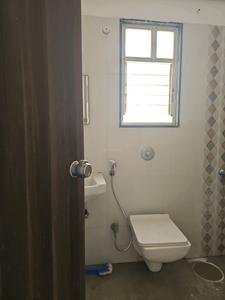 Common Bathroom Image of 601 Sq.ft 1 BHK Apartment / Flat for rent in Wadgaon Sheri Pune for Rs. 22000
