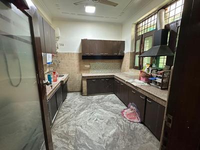 Kitchen Image of 2000 Sq.ft 3 BHK Builder Floor for rent in Sector 57 Gurgaon for Rs. 55000