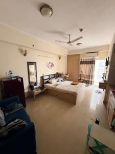 Hall Image of 425 Sq.ft 1 BHK Apartment / Flat for rent in Supertech Ecociti, Sector 137 Noida for Rs. 21000