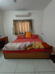 Bedroom Image of 1800 Sq.ft 4 BHK Independent House for sale in Vastrapur Ahmedabad for Rs. 30000000