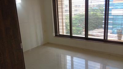 Bedroom Image of 1044 Sq.ft 3 BHK Apartment / Flat for rent in Kalpataru Estate, Andheri East Mumbai for Rs. 93000
