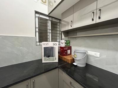 Kitchen Image of 550 Sq.ft 1 BHK Builder Floor for rent in Munnekollal Bengaluru for Rs. 26000