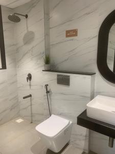 Bathroom Image of 1050 Sq.ft 2 BHK Apartment / Flat for sale in Amanora Ascent Towers, Hadapsar Pune for Rs. 14200000