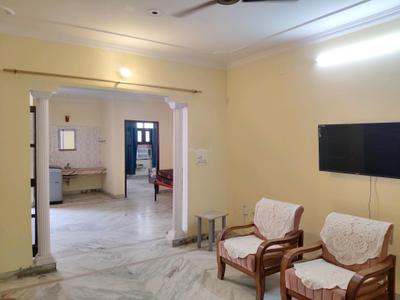 Living Room Image of 500 Sq.ft 2 BHK Builder Floor for rent in Sector 46 Gurgaon for Rs. 45000