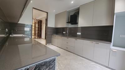 Kitchen Image of 1620 Sq.ft 3 BHK Builder Floor for sale in Surajmal Vihar New Delhi for Rs. 35000000
