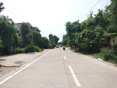 Image of 3600 Sq.ft Residential Plot / Land for sale in Sector 16A, Faridabad for Rs. 74000000