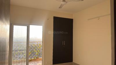 Bedroom Image of 1155 Sq.ft 3 BHK Apartment / Flat for rent in Paramount Emotions, Noida Extension Greater Noida for Rs. 22000