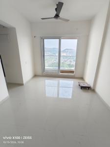 Living Room Image of 700 Sq.ft 1 BHK Apartment / Flat for rent in Ashar Arize, Kalwa Thane for Rs. 28000