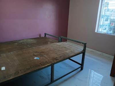 Bedroom Image of 500 Sq.ft 1 BHK Apartment / Flat for rent in Baguiati Kolkata for Rs. 8500
