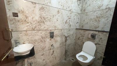 Bathroom Image of 300 Sq.ft 1 RK Apartment / Flat for rent in Scheme No 113 Indore for Rs. 14500