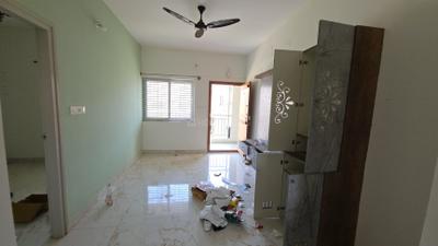 Living Room Image of 850 Sq.ft 2 BHK Independent House for rent in Singasandra Bengaluru for Rs. 28600