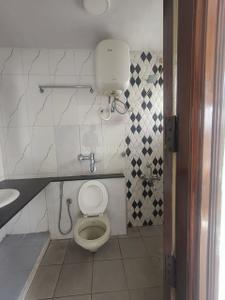 Image of 1800 Sq.ft 3 BHK Apartment / Flat for rent in RJ Gardens, Indira Nagar, Bengaluru for Rs. 100000