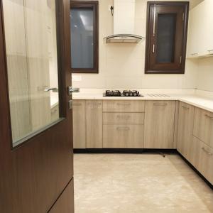 Kitchen Image of 1800 Sq.ft 3 BHK Builder Floor for rent in Nizamuddin East New Delhi for Rs. 240000