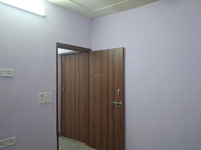 Bedroom Image of 600 Sq.ft 2 BHK Builder Floor for rent in Paschim Vihar New Delhi for Rs. 20000