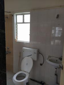 Bathroom Image of 750 Sq.ft 1.5 BHK Apartment / Flat for sale in Treasure Park, Pimple Saudagar Pune for Rs. 7500000