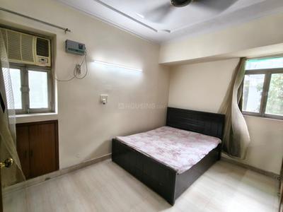 Bedroom Image of 1600 Sq.ft 3 BHK Apartment / Flat for sale in Taj Apartment, Gazipur New Delhi for Rs. 17000000