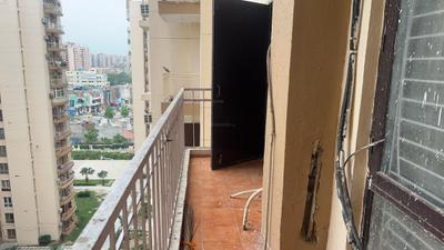 Balcony Image of 1450 Sq.ft 3 BHK Apartment / Flat for rent in Shiv The Ozone Park, Sector 86 Faridabad for Rs. 26000