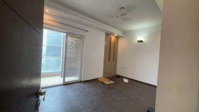 Bedroom Image of 2105 Sq.ft 3 BHK Apartment / Flat for rent in Supertech Supernova, Sector 94 Noida for Rs. 70000