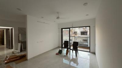 Living Room Image of 950 Sq.ft 2 BHK Apartment / Flat for rent in Vile Parle East Mumbai for Rs. 150000