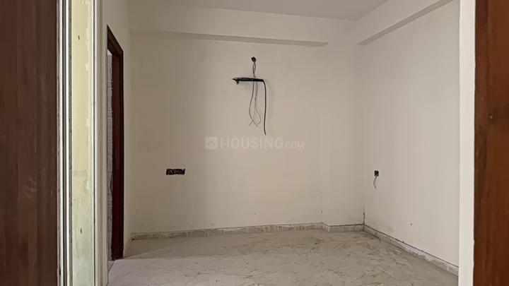 VN Exclusive 444 Main Image 1