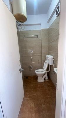 Bathroom Image of 553 Sq.ft 1 BHK Apartment / Flat for rent in BTM Layout Bengaluru for Rs. 23499