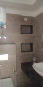 Bathroom Image of 2250 Sq.ft 3 BHK Builder Floor for rent in Sarvapriya Vihar New Delhi for Rs. 165000