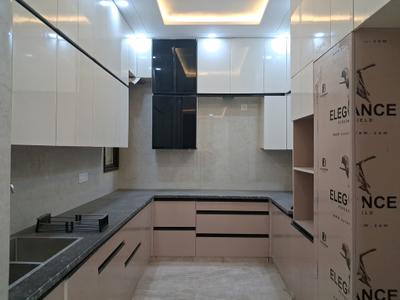Kitchen Image of 2250 Sq.ft 4 BHK Builder Floor for sale in Paschim Vihar New Delhi for Rs. 45000000