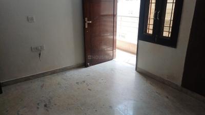 Bedroom Image of 1350 Sq.ft 4 BHK Builder Floor for sale in Ashok Vihar New Delhi for Rs. 23500000