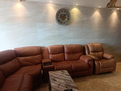 Hall Image of 2178 Sq.ft 3 BHK Apartment / Flat for rent in Maharani Peta Visakhapatnam for Rs. 45000