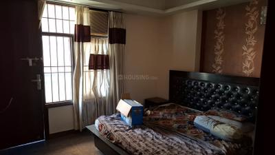 Bedroom Image of 1880 Sq.ft 3 BHK Apartment / Flat for rent in Arocon Golf Ville, Crossings Republik Ghaziabad for Rs. 30000