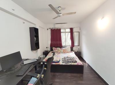 Bedroom Image of 600 Sq.ft 1 BHK Apartment / Flat for rent in Rajat Rashmi Apartment, Koregaon Park Pune for Rs. 32000