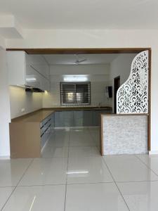 Kitchen Image of 2800 Sq.ft 4 BHK Apartment / Flat for rent in Darshanam Club Life, Undera Vadodara for Rs. 42000
