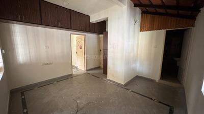 Bedroom Image of 1600 Sq.ft 3 BHK Independent House for rent in Korattur Chennai for Rs. 40000