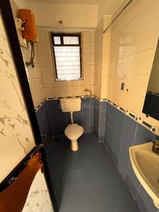 Bathroom Image of 990 Sq.ft 2 BHK Apartment / Flat for sale in GHP Powai Vihar Complex, Powai Mumbai for Rs. 18000000