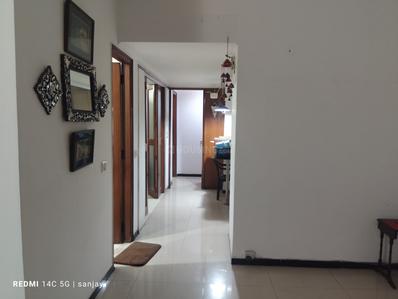 Hall Image of 2100 Sq.ft 4 BHK Apartment / Flat for sale in Purvanchal Kailash Dham, Sector 50 Noida for Rs. 33000000