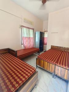 Bedroom Image of Hanumaan Luxury Ladies PG  in Tharamani, Chennai