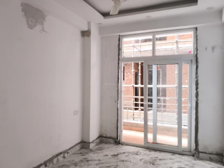 Orchid Estate Main Image 1