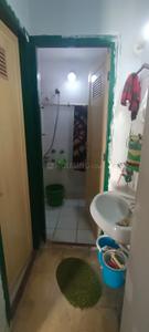 Bathroom Image of 900 Sq.ft 1 BHK Apartment / Flat for rent in Vesu Surat for Rs. 20500