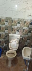Bathroom Image of 237 Sq.ft 1 RK Apartment / Flat for rent in Candolim Goa for Rs. 12000
