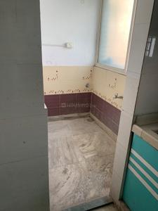 Bathroom Image of 1500 Sq.ft 3 BHK Apartment / Flat for rent in Khairatabad Hyderabad for Rs. 40000