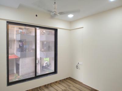 Bedroom Image of 750 Sq.ft 2 BHK Apartment / Flat for rent in Kasarvadavali Thane for Rs. 18999