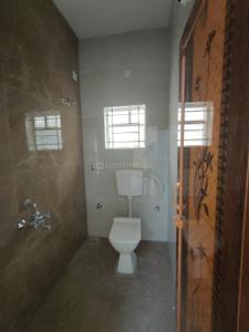 Bathroom Image of 410 Sq.ft 1 BHK Independent House for rent in Varanasi Bengaluru for Rs. 12000