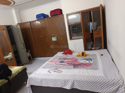 Bedroom Image of Unnati Girls Accommodation in Sector 22, Noida